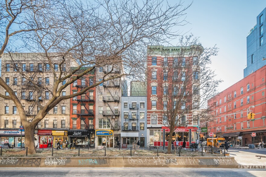 More Photos Of 301 E Houston St, New York Apartments For Sale