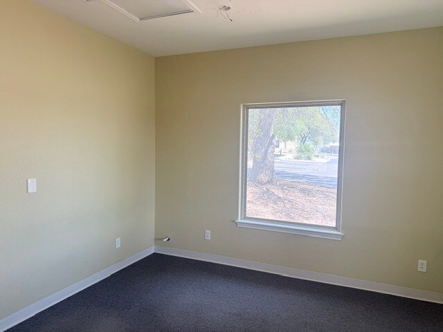 More Photos Of 16239 Nacogdoches Rd, San Antonio Healthcare For Lease
