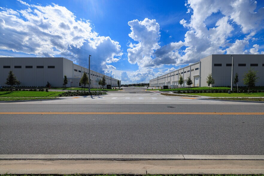More Photos Of Landstar Blvd, Orlando Unknown For Lease
