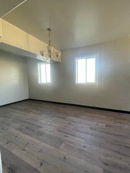 More Photos Of 310 Main st, Granger General Retail For Lease