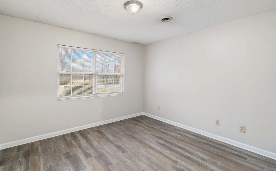 More Photos Of 2312 Boyds Creek Hwy, Sevierville Apartments For Sale