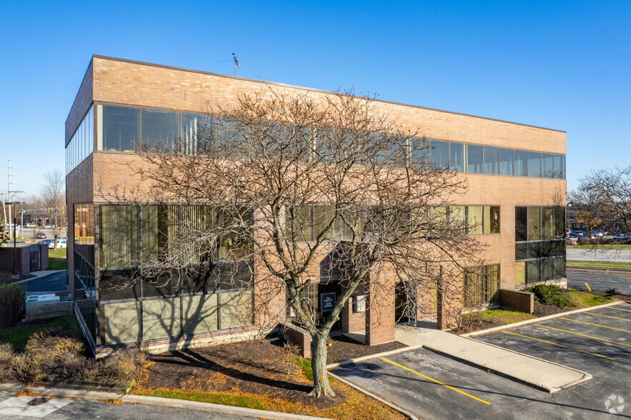 More Photos Of 19950 Governors Hwy, Olympia Fields Medical For Lease