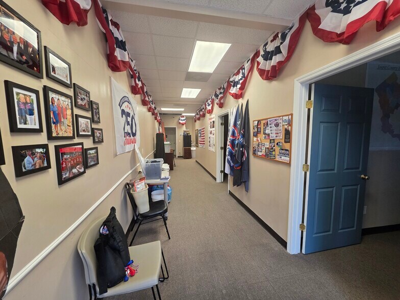 More Photos Of 149 Riverwalk Blvd, Ridgeland Storefront Retail Office For Sale