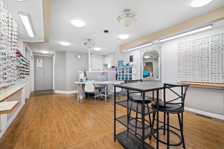 More Photos Of 364 Opie Arnold Rd, Limestone Medical For Sale