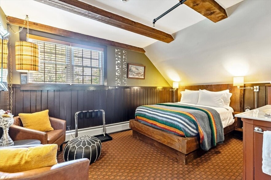 More Photos Of 241 Main St, Montgomery Center Hospitality For Sale