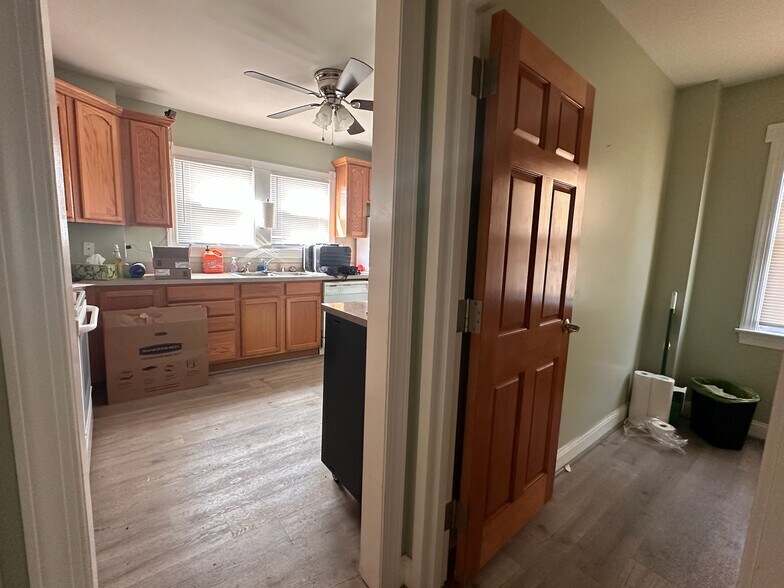 More Photos Of 6924 Fort Smallwood Rd, Baltimore Land For Lease