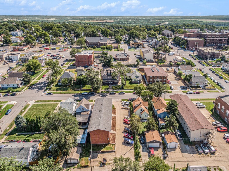 More Photos Of 4422 S 25th St, Omaha Apartments For Sale
