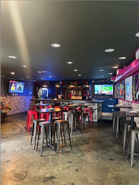 More Photos Of 3129 W Sunset Blvd, Los Angeles Apartments For Lease