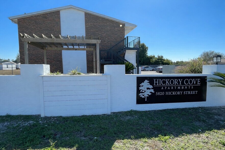 More Photos Of 5820 Hickory St, Panama City Apartments For Sale