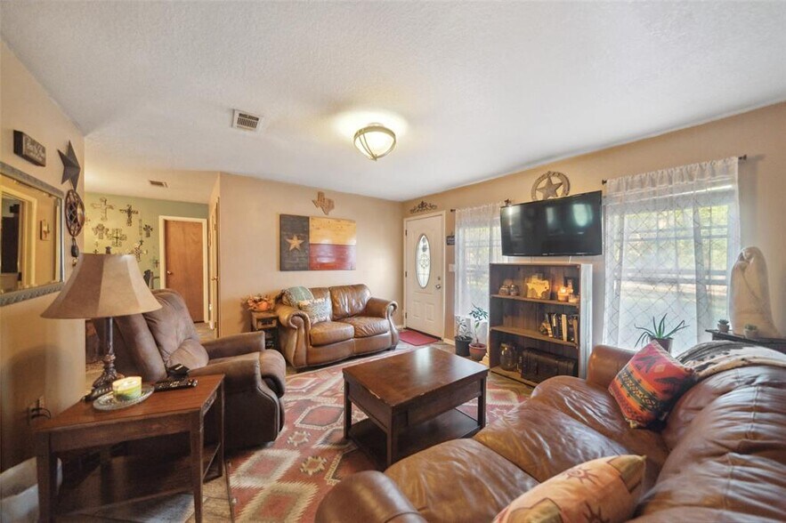 More Photos Of 15429 Rabon Chapel Rd, Montgomery Land For Sale