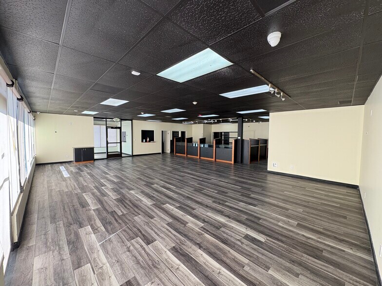 More Photos Of 7033-7063 W Colfax Ave, Lakewood Storefront Retail Office For Lease