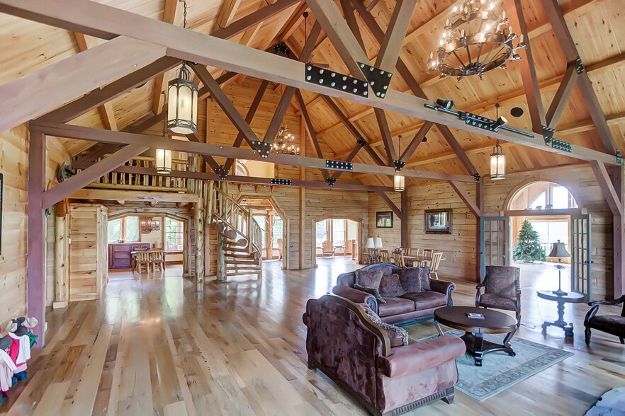 More Photos Of 530 Upper Lewisburg Salem Rd, Brookville Storefront Retail Office For Sale