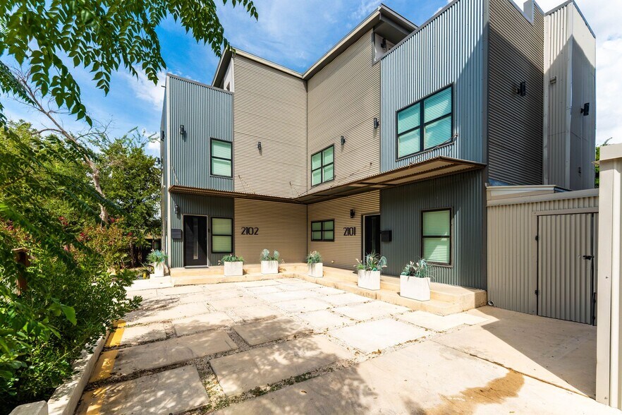 More Photos Of 811 Montana St, San Antonio Apartments For Sale
