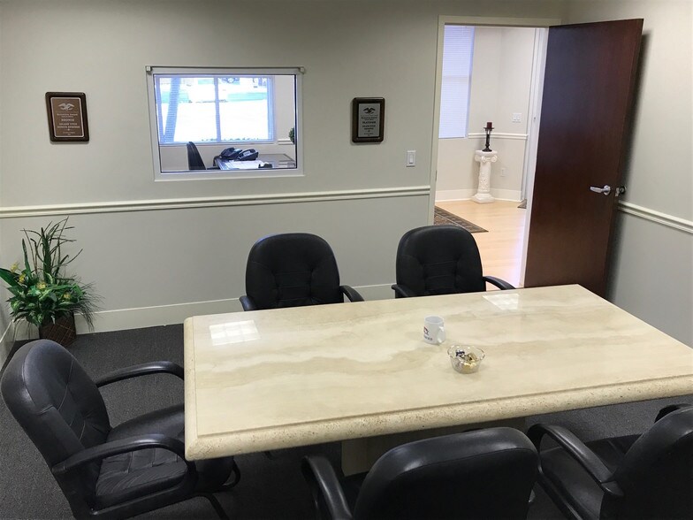 More Photos Of 24880 Burnt Pine Dr, Bonita Springs Medical For Lease