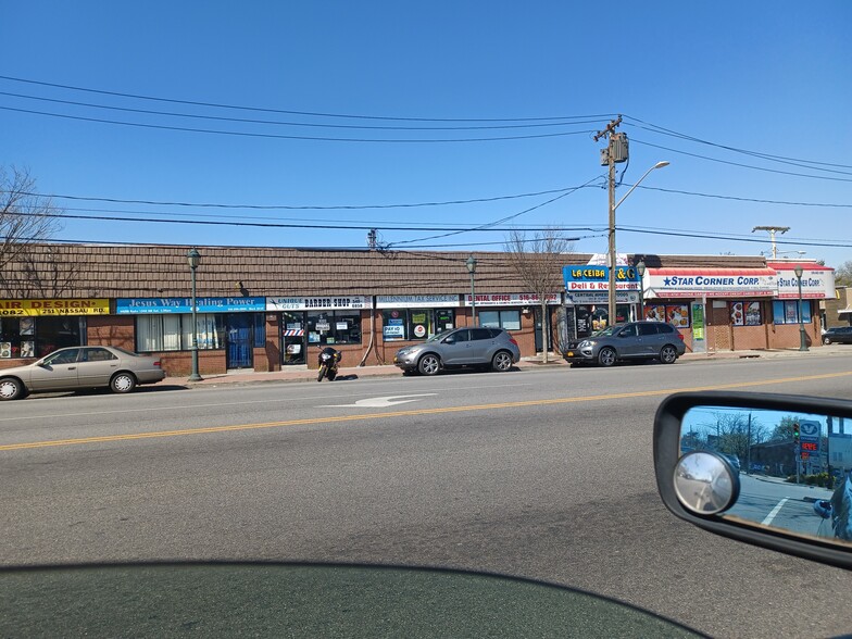 Primary Photo Of 259 Nassau Rd, Roosevelt Medical For Sale