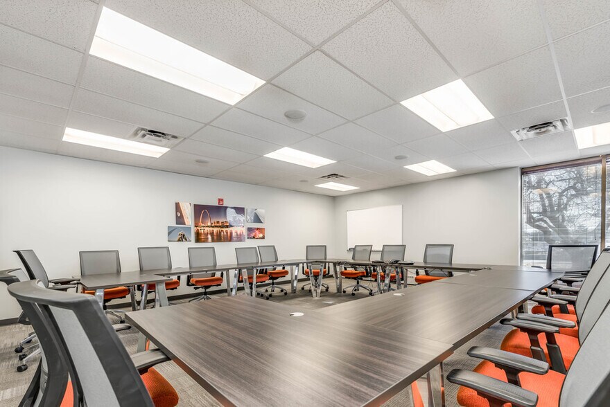 More Photos Of 11960 Westline Industrial Dr, Saint Louis Office For Lease