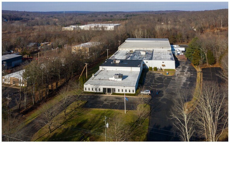 Primary Photo Of 205 Spring Hill Rd, Trumbull Manufacturing For Lease
