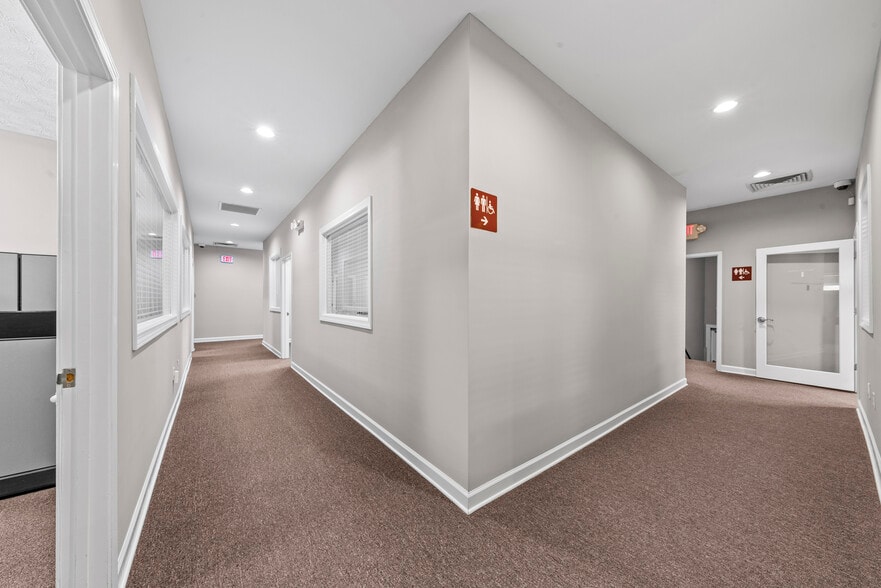 More Photos Of 4440 Tuck Rd, Loganville Research And Development For Sale