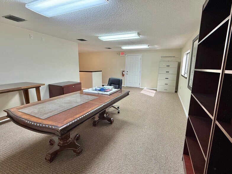 More Photos Of 442 4th Ave, Indialantic Office For Lease