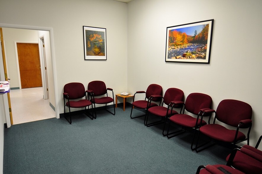 More Photos Of 15 N 5th St, Saddle Brook Office For Lease