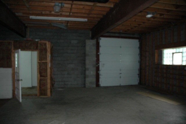 More Photos Of 491 Peach Way, North Versailles Light Distribution For Lease