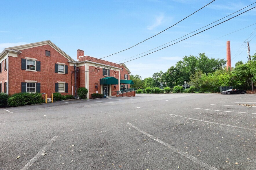 More Photos Of 230 Sherman Ave, Glen Ridge Medical For Lease