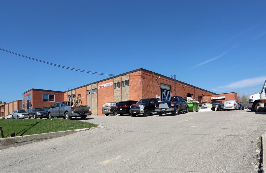 More Photos Of 45 Rodinea Rd, Vaughan Warehouse For Lease