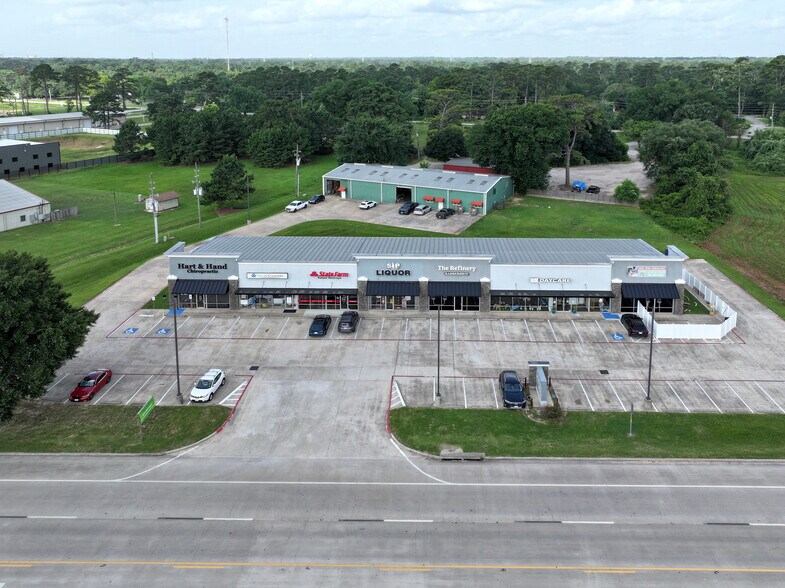 More Photos Of 25245 FM 2978 Rd, Tomball Warehouse For Lease