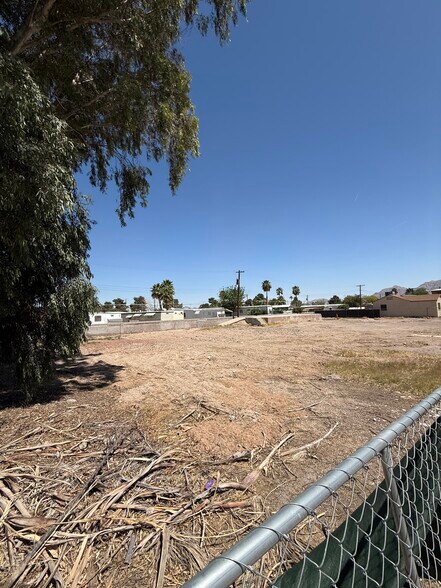More Photos Of 2911 Cedar st, Las Vegas Land For Sale