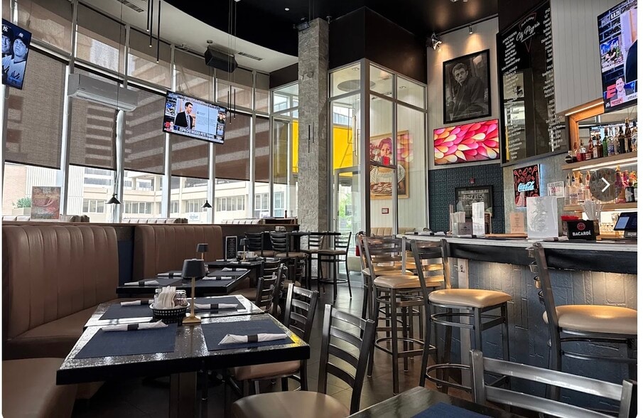 More Photos Of 250 Main St, White Plains Hotel For Lease