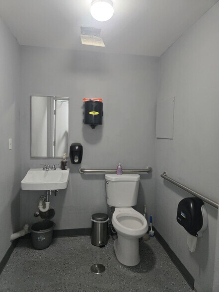 More Photos Of 11900-12128 SW 88th St, Miami Unknown For Lease