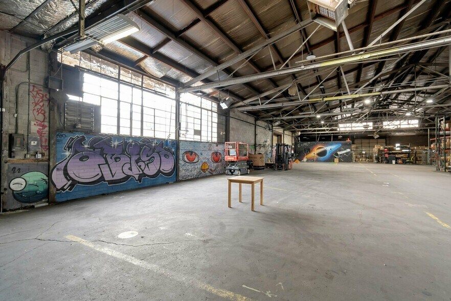 More Photos Of 2401 S Delaware St, Denver Manufacturing For Sale