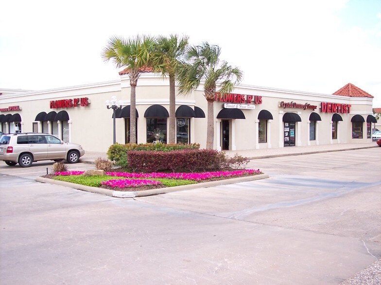 More Photos Of 12280-12288 Westheimer Rd, Houston Unknown For Lease