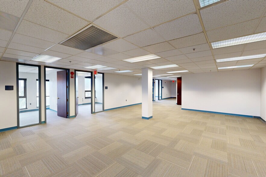 More Photos Of 1901 N Beauregard St, Alexandria Medical For Lease