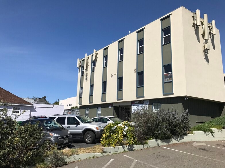 More Photos Of 435 Valley View Rd, El Sobrante Office For Lease