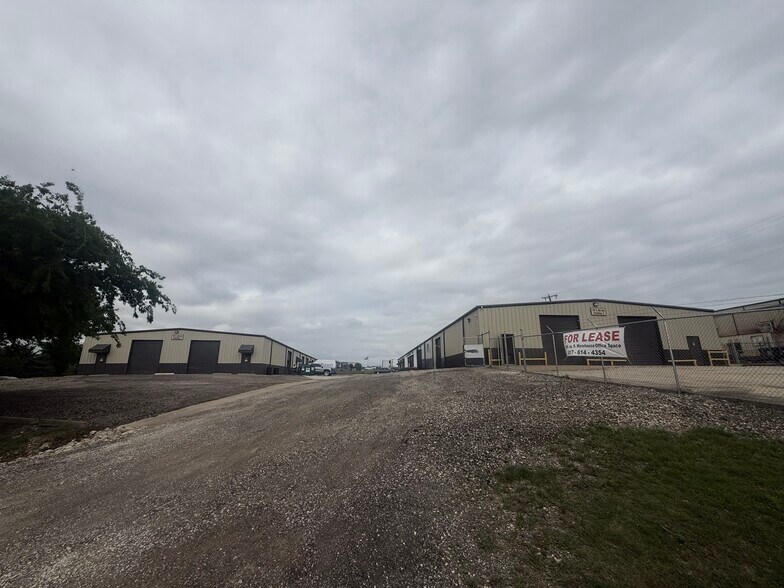 More Photos Of , Mansfield Unknown For Sale