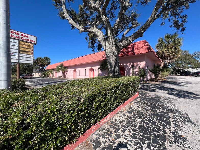 Primary Photo Of 6449 38th Ave, Saint Petersburg Medical For Lease