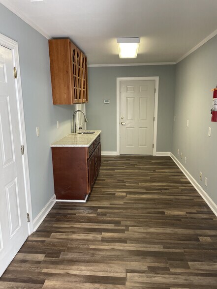 More Photos Of 2000 Bearcat Way, Morrisville Research And Development For Lease