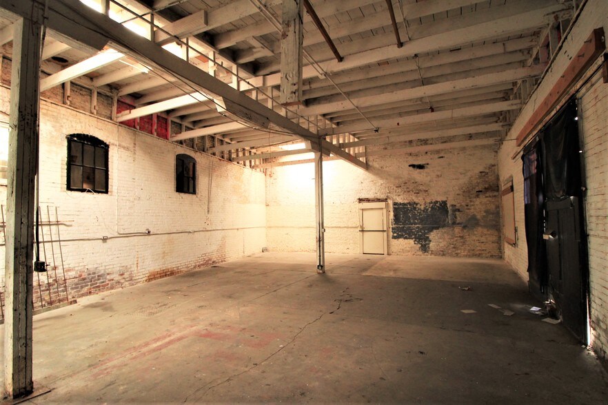 More Photos Of 114 Stambaugh St, Redwood City Storefront For Lease