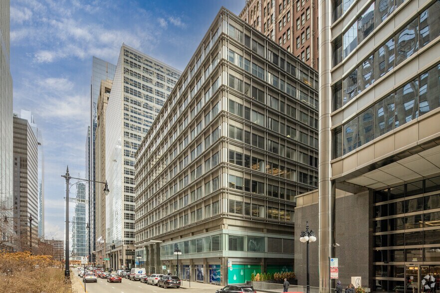 More Photos Of 29 N Wacker Dr, Chicago Office For Lease