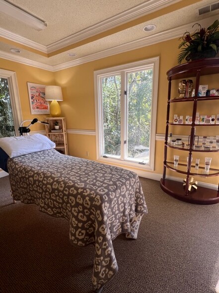 More Photos Of 10255 Beach Dr SW, Calabash Office Residential For Sale