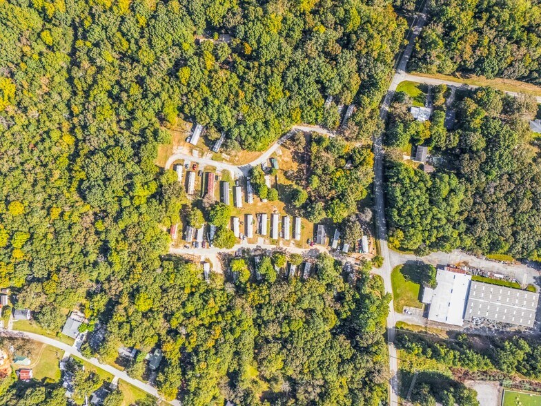 More Photos Of 466 N Leard St, Hartwell Manufactured Housing Mobile Home Park For Sale