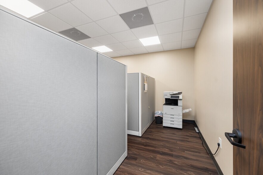 More Photos Of 16647 Telge Rd, Cypress Warehouse For Sale