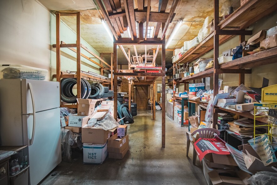 More Photos Of 949 S La Brea Ave, Inglewood Freestanding For Sale