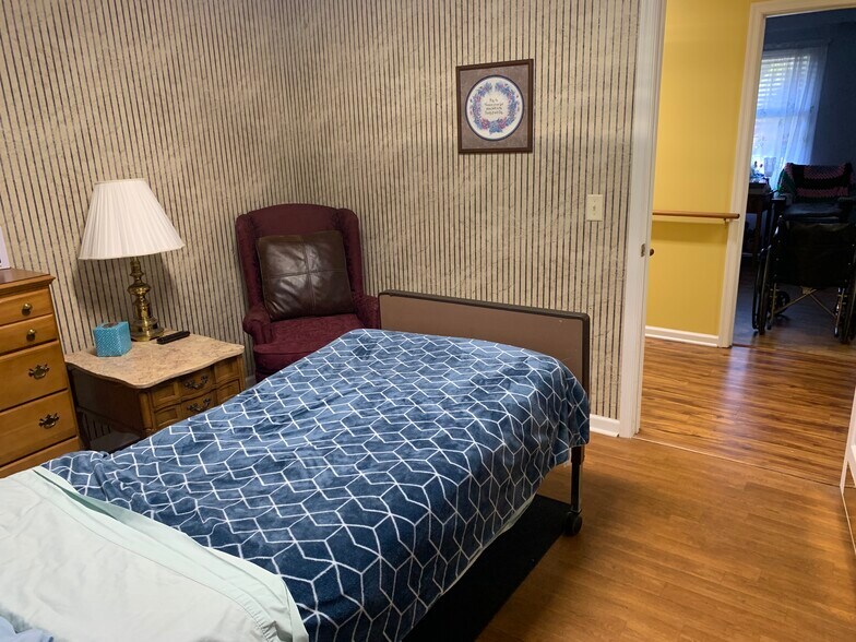 More Photos Of 20806 Bayside Ave, Rock Hall Assisted Living For Sale