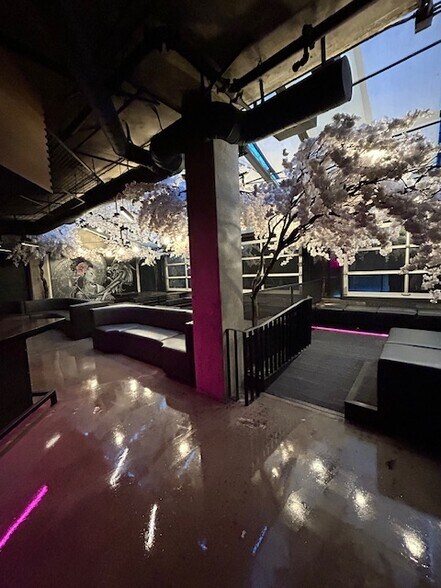 More Photos Of 319 E 2nd St, Los Angeles General Retail For Lease