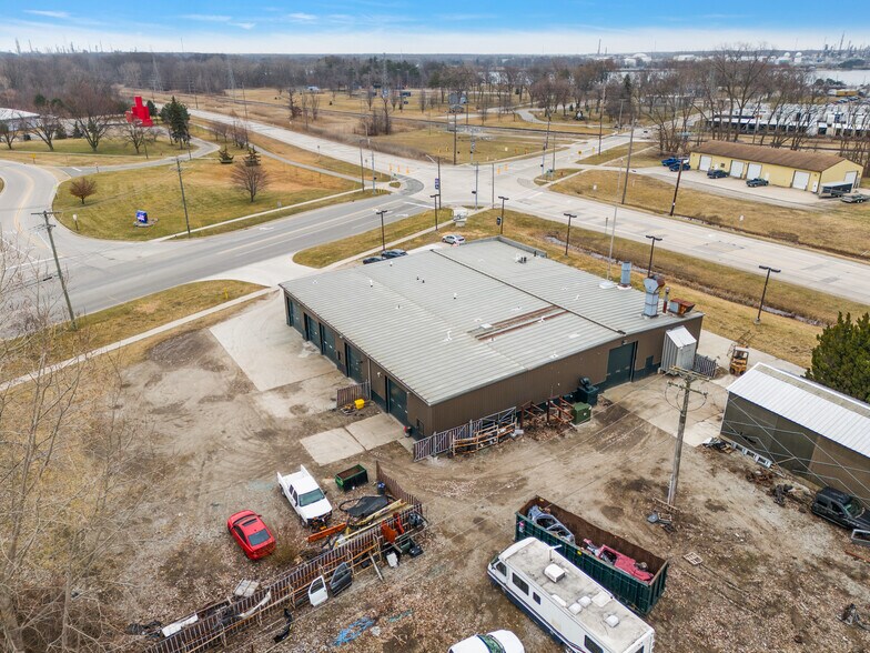 More Photos Of 500 E Huron Blvd, Marysville Auto Repair For Sale