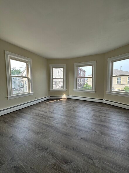 More Photos Of 79-81 Fales St, Central Falls Apartments For Sale