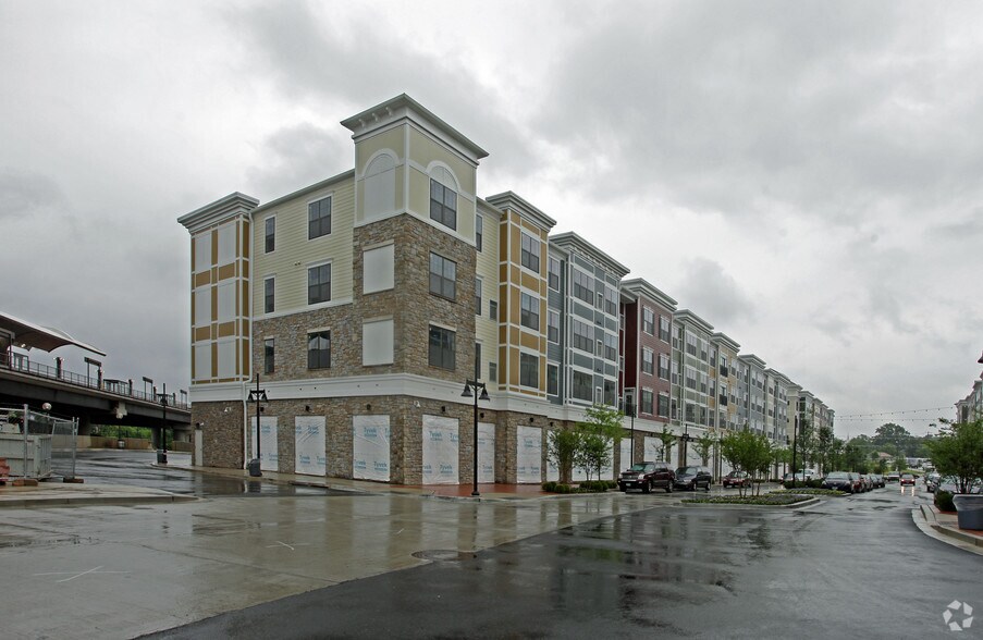 More Photos Of 2300 Washington Pl NE, Washington Apartments For Lease