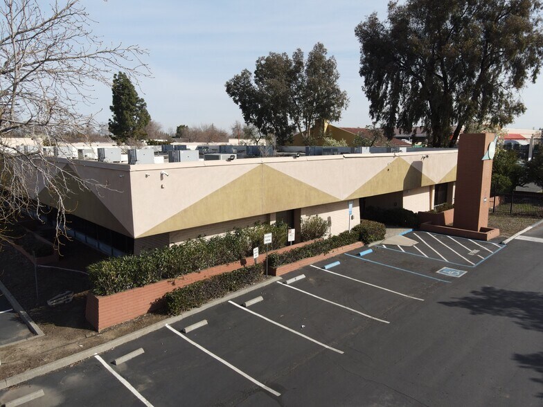 More Photos Of , Sacramento Office For Sale
